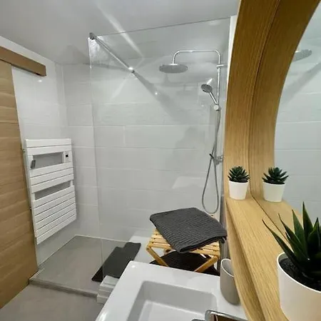 Joli Cozy Equipe Hyper Centre