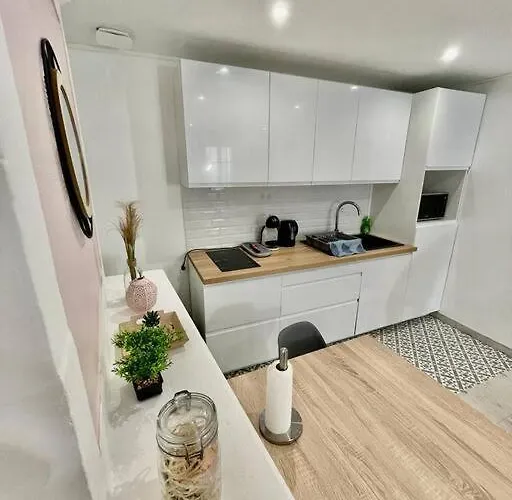 Joli Cozy Equipe Hyper Centre アパート